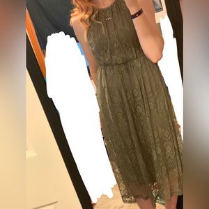 Small lace green Forever 21 maxi dress